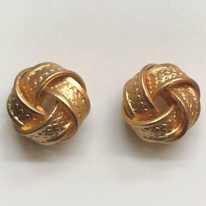 *6 for $10!* Gold Knot Interlaced Twirl Dotted Snakeskin Ribbon Stud Earrings